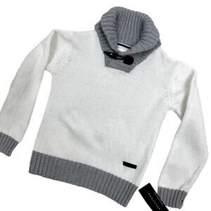 Shawl Neck Boys Cotton Sweater with Toggle Button NWT Sze 6